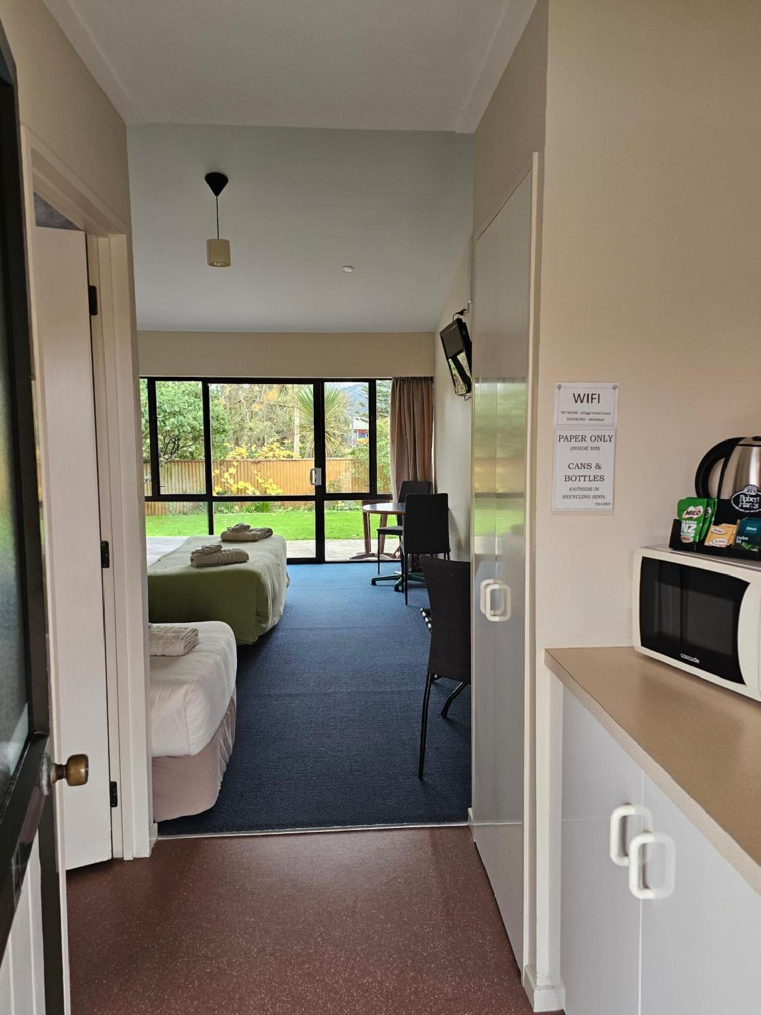 Karamea Village Hotel Kültér fotó
